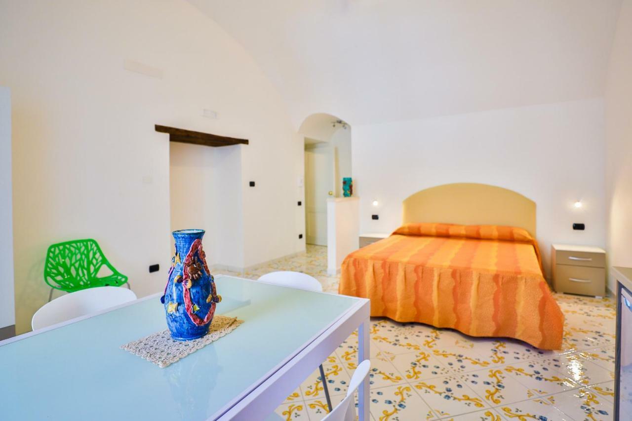 Della Monica Rooms Виетри Экстерьер фото